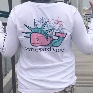 Vineyard vines shirt